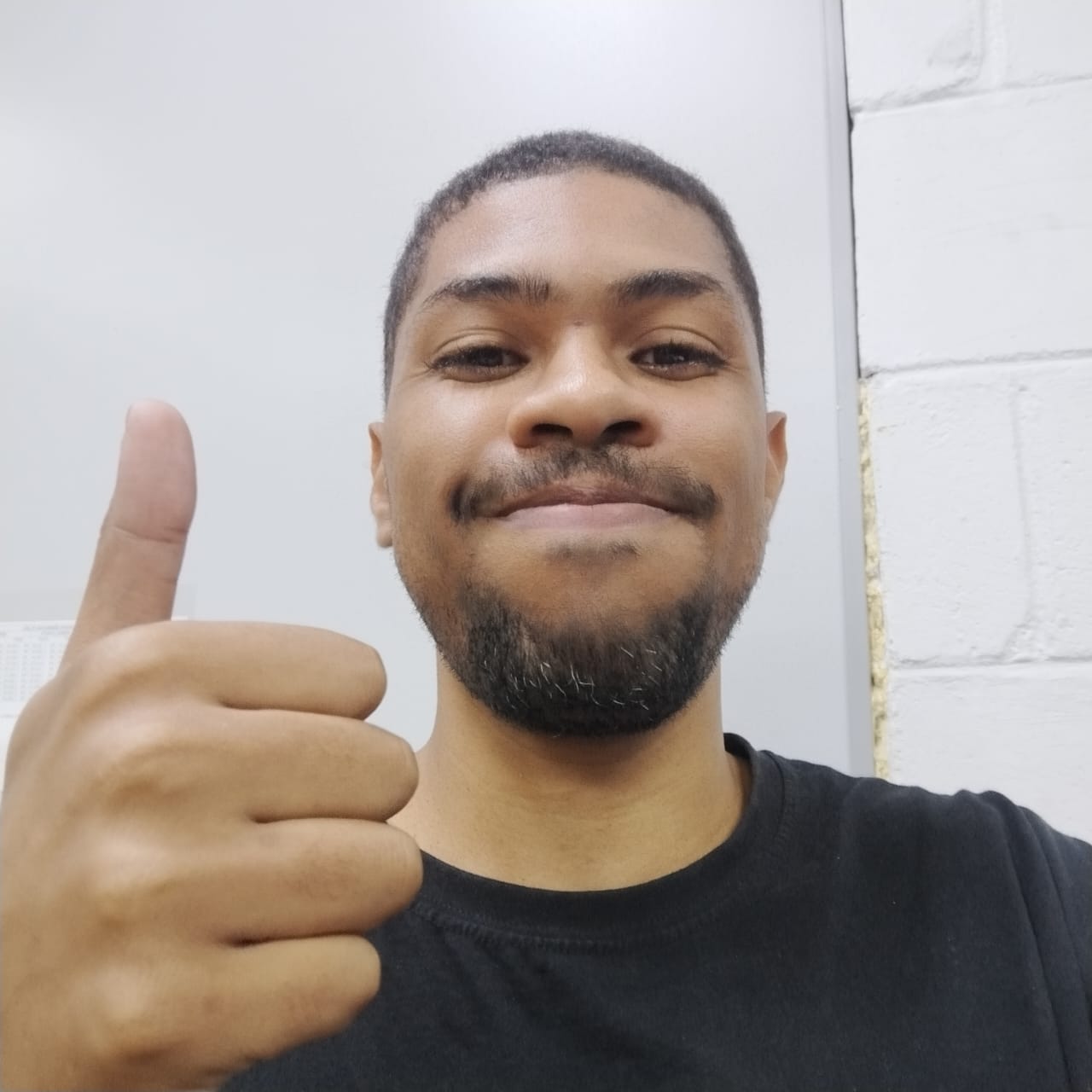 Minha barbinha com cabelos brancos hahaha!